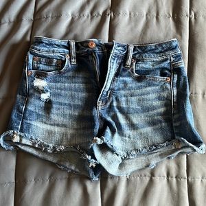 Women’s American Eagle shorts
